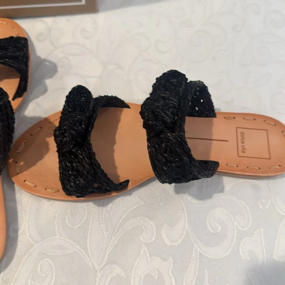 dolce vita Dinah Raffia Sandal. Ladies 8.